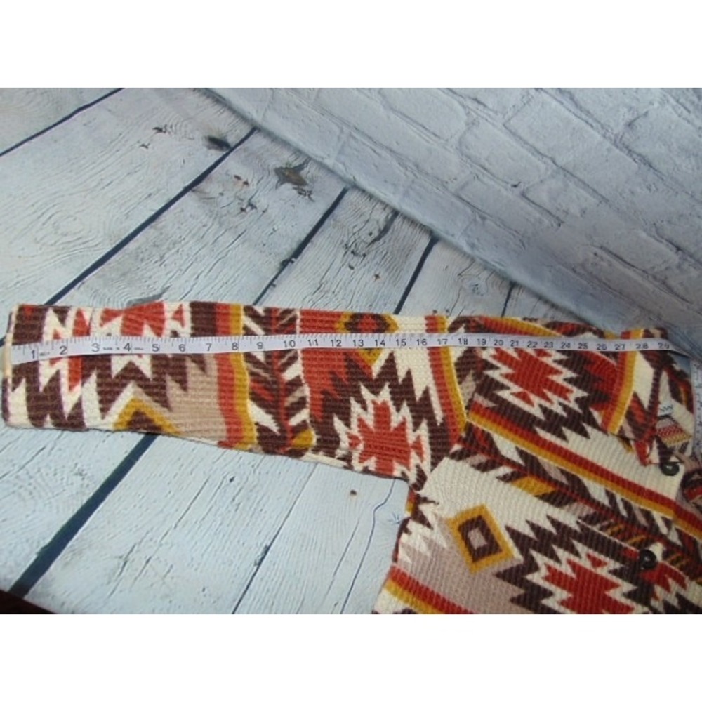 Zenana Western Tribal Native Aztec Soft Button Down Size Large waffle knit - Picture 3 of 6